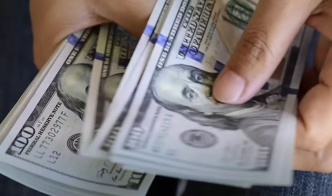 Anzo Capita昂首资本官网：汽车关税政策持续，特朗普于密歇根州遭强烈反对