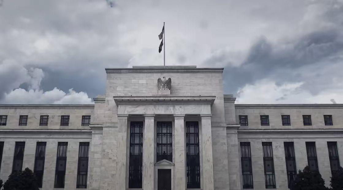 Anzo Capita昂首资本：2025年美联储货币政策分歧加剧：降息争议与经济前景的艰难权衡​